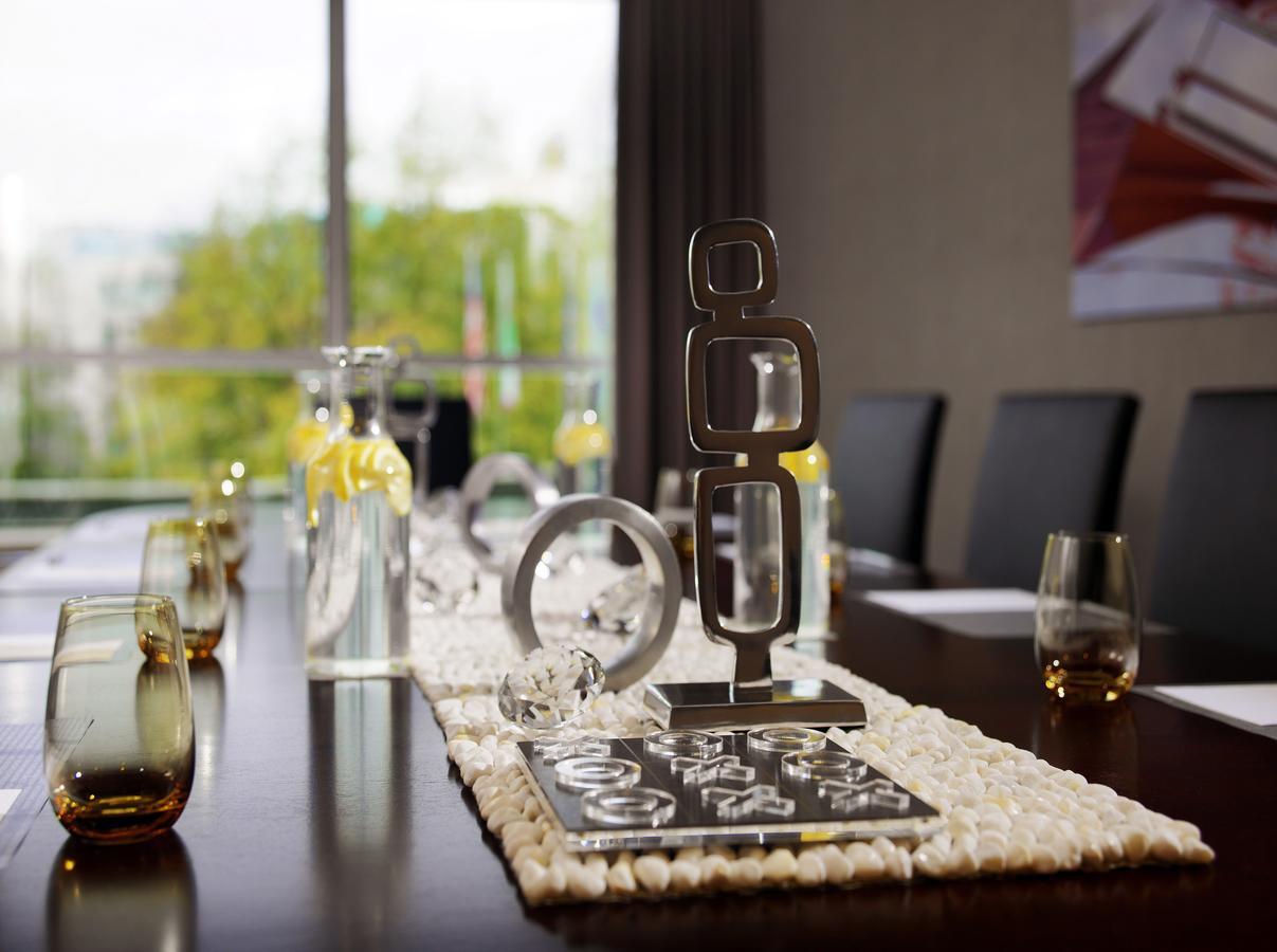 Renaissance Duesseldorf Hotel Eksteriør billede