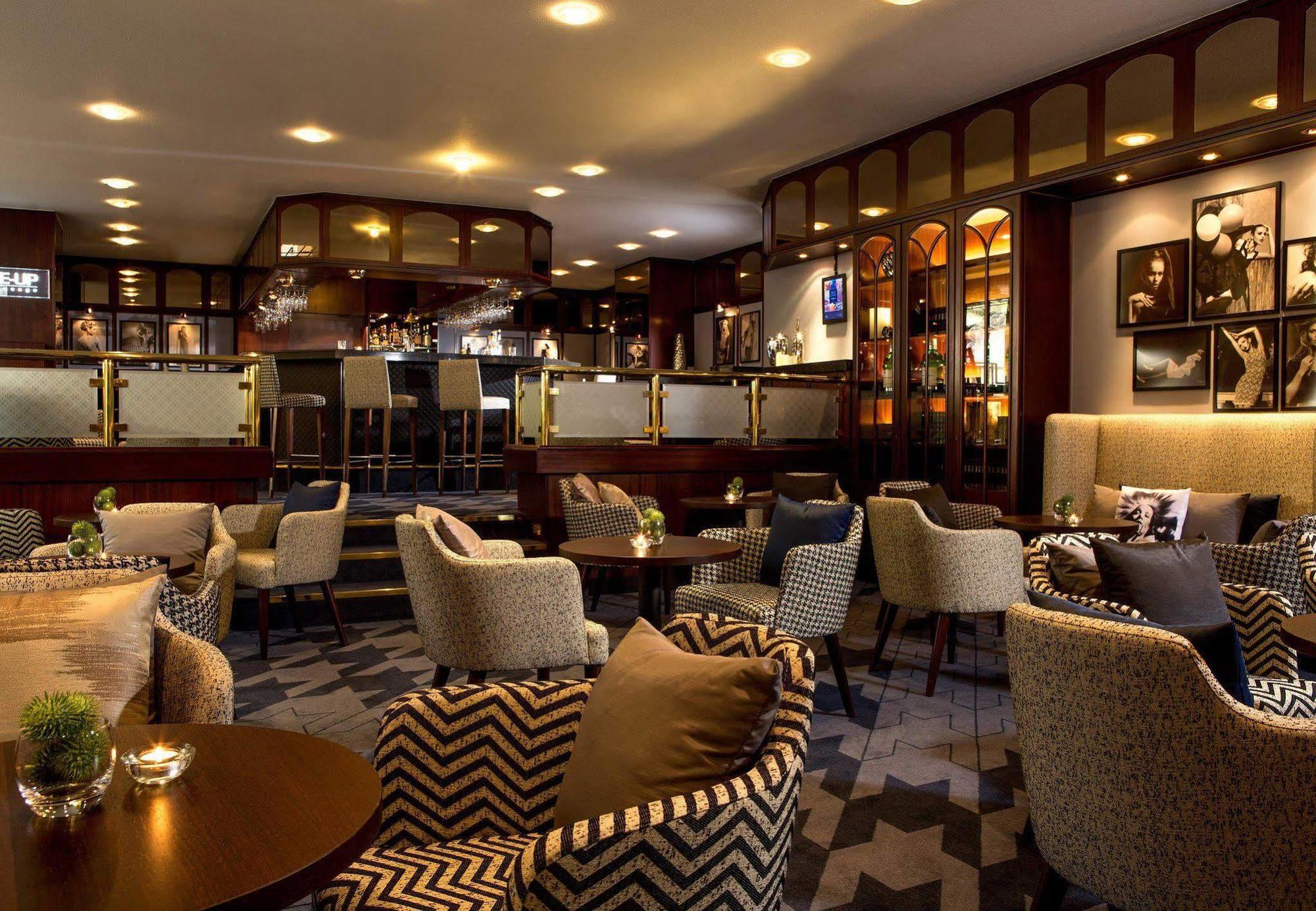 Renaissance Duesseldorf Hotel Eksteriør billede