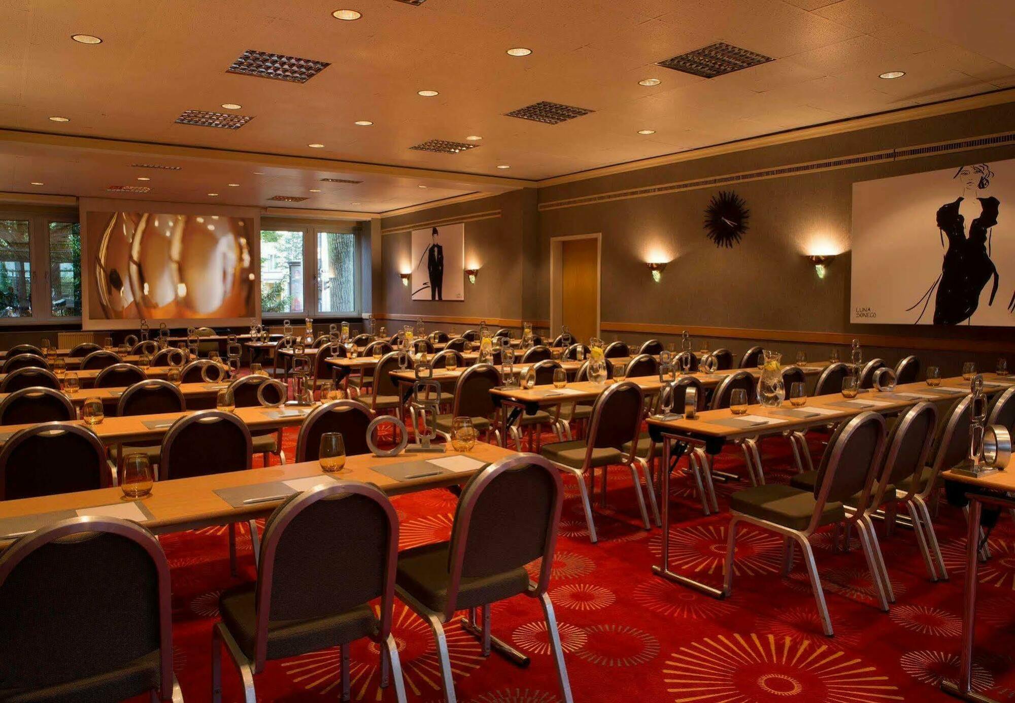 Renaissance Duesseldorf Hotel Eksteriør billede